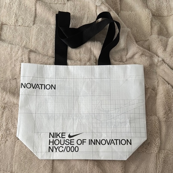 Nike Handbags - Nike White and Black Graphic Tote